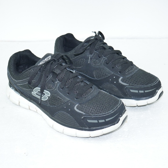 skechers tennis shoes with memory foam